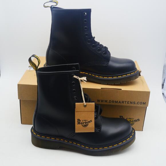 NEW Dr. Martens Men's 5 Women's 6 1460 Smooth Black Leather Boots Unisex Combat - Picture 3 of 10